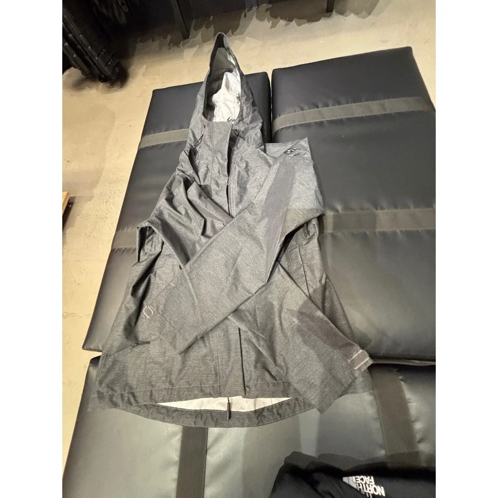 The North Face HyVent Rain Jacket Grey Heathered Waterproof Hooded Shell Mens
